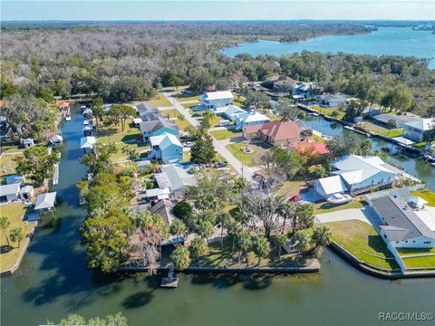 A home in Crystal River