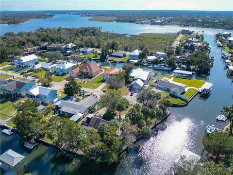 A home in Crystal River