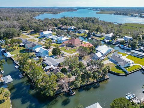 A home in Crystal River