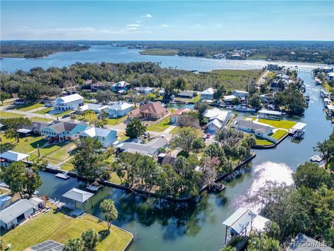 A home in Crystal River