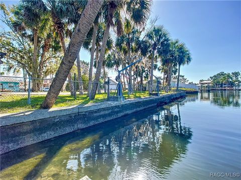 A home in Crystal River