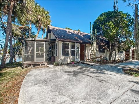 A home in Crystal River