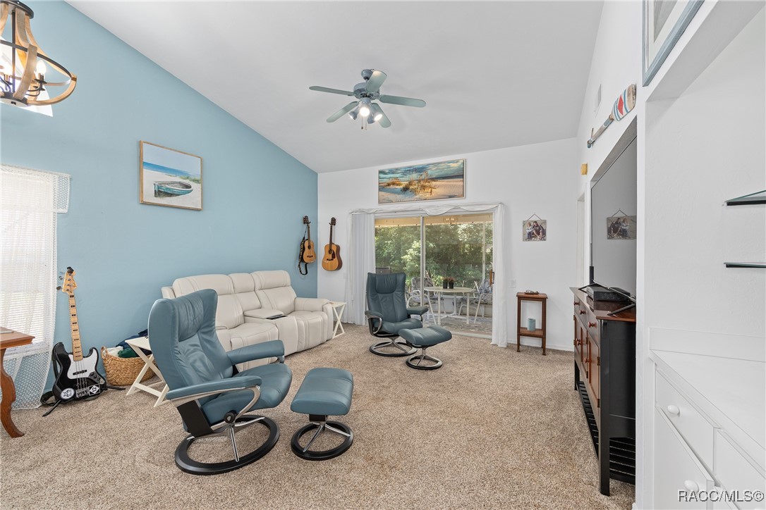 910 W. Penn Hills Ct Ct, Beverly Hills, New York image 6