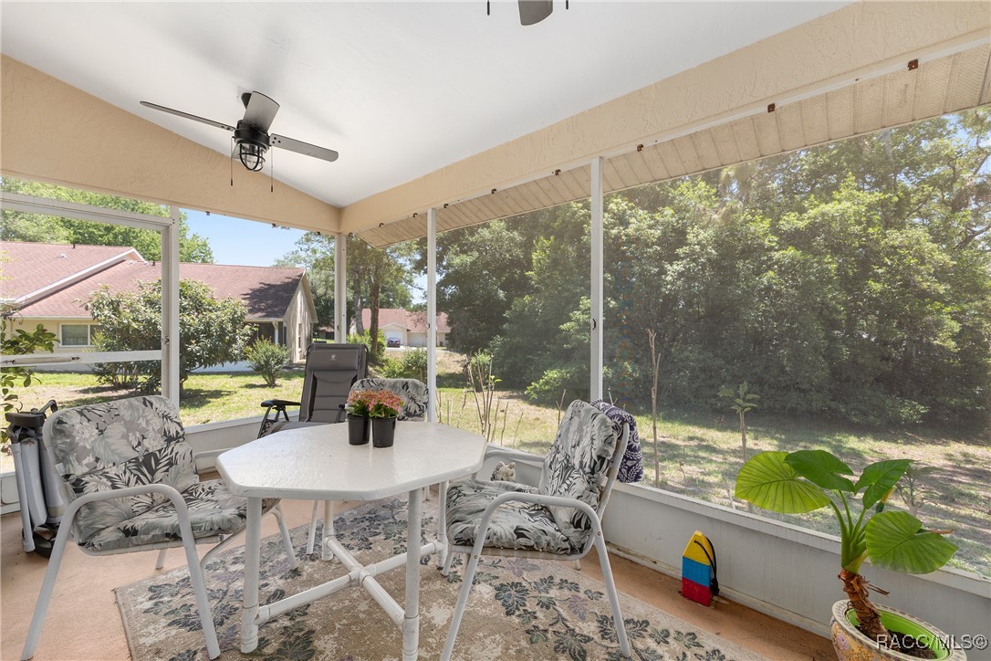 910 W. Penn Hills Ct Ct, Beverly Hills, New York image 26