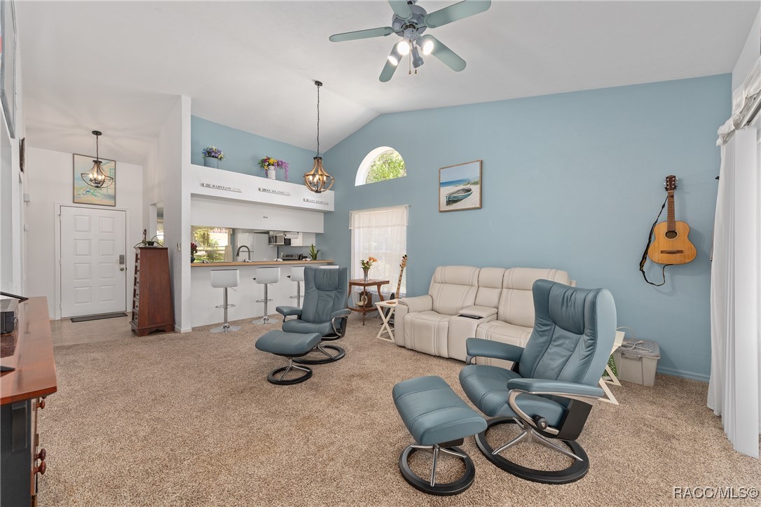 910 W. Penn Hills Ct Ct, Beverly Hills, New York image 7