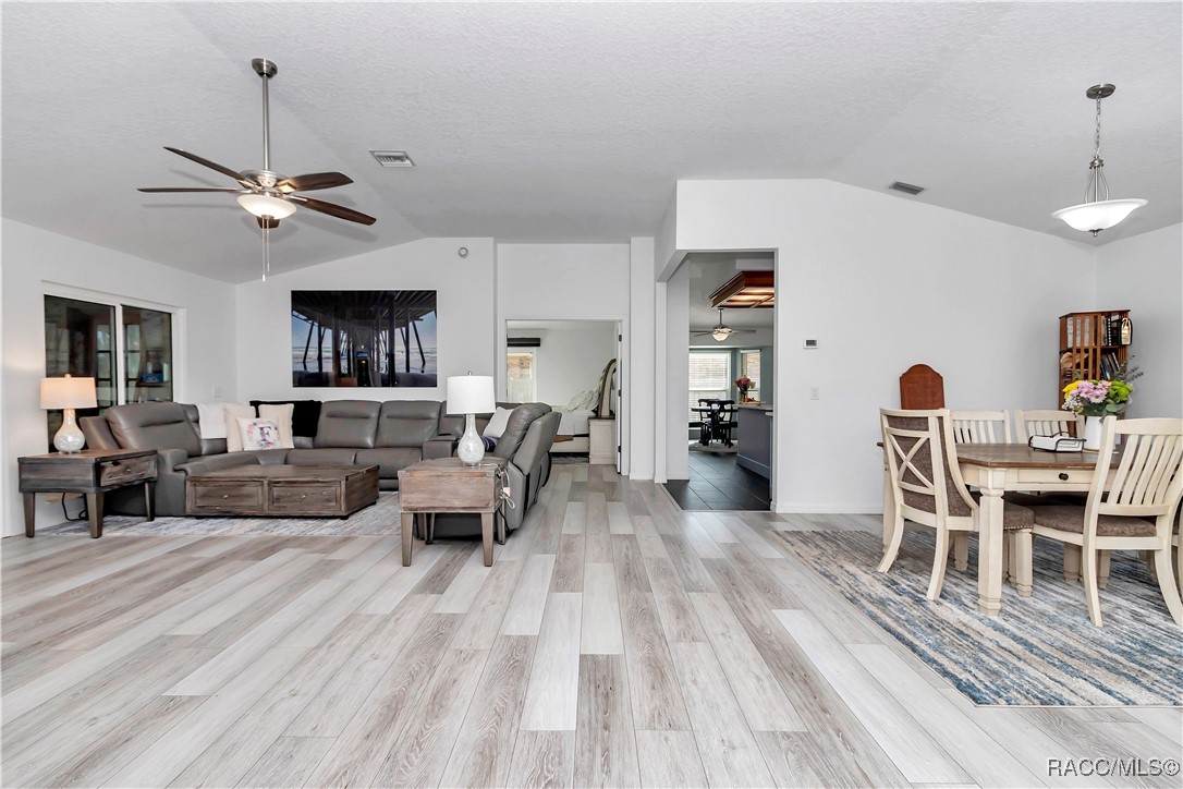 407 Soft Shadow Lane, Debary, New York image 35