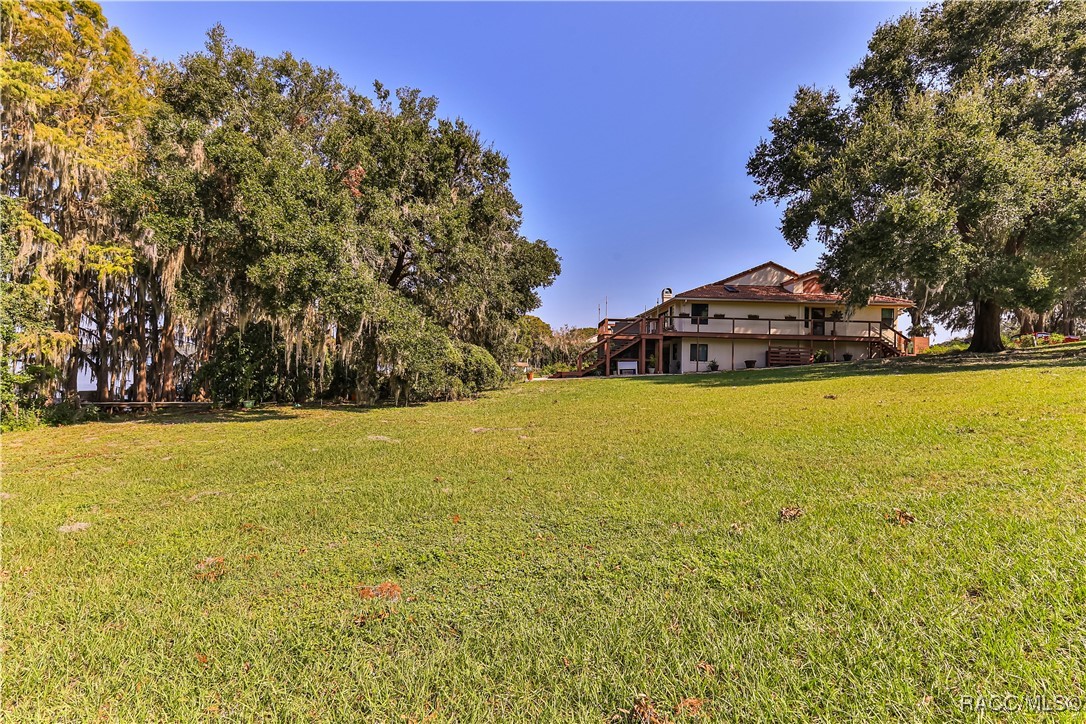 568 San Remo Circle, Inverness, Florida image 10