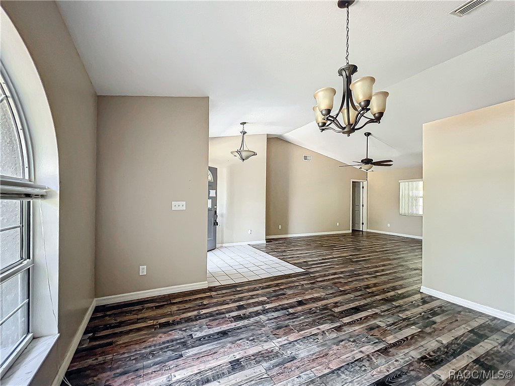 3212 W Camilo Drive, Citrus Springs, Florida image 9
