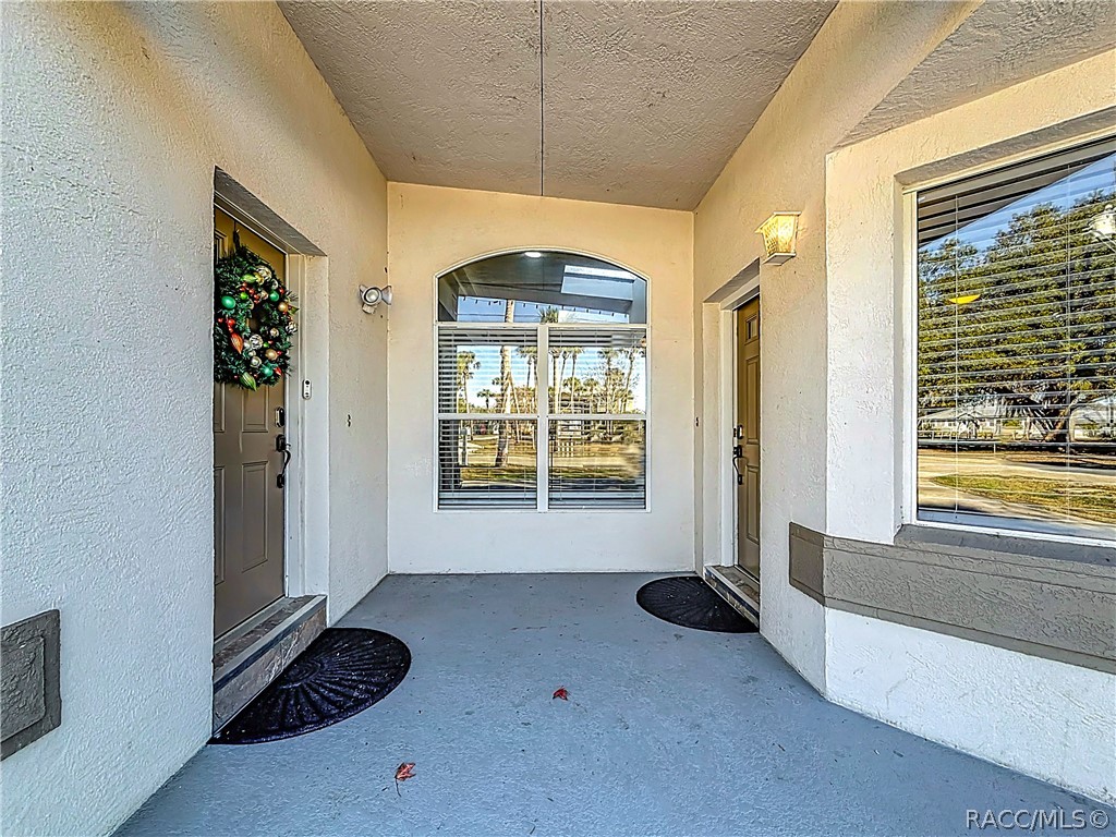 421 NW 14th Place