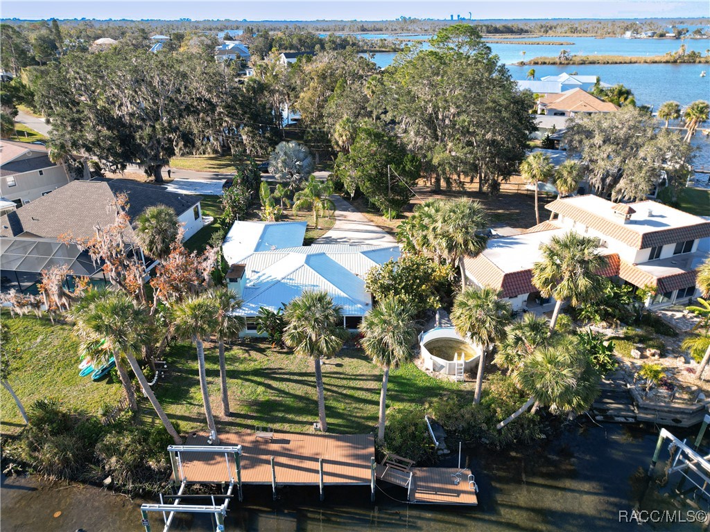 1065 N Crescent Drive, Crystal River, Florida image 44