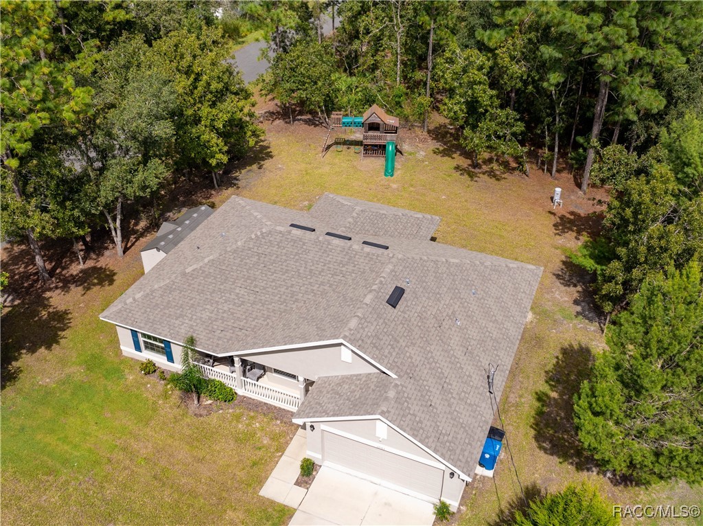 12083 Pine Club Circle, Weeki Wachee, Florida image 37