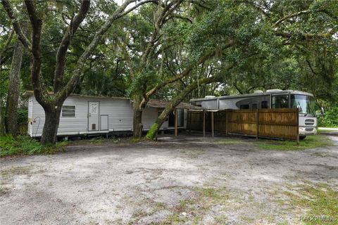 A home in Crystal River