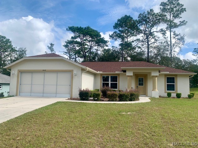 8429 N Tiny Lily Drive, Citrus Springs, Florida image 1