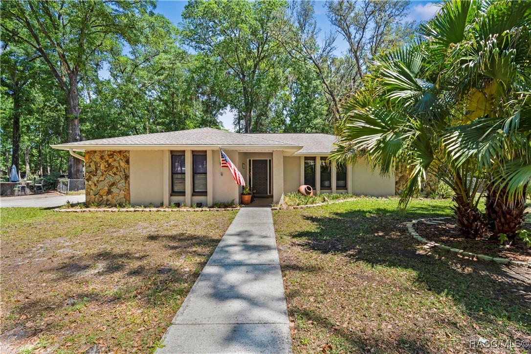 1639 SW 30th Court, Ocala, Florida image 2