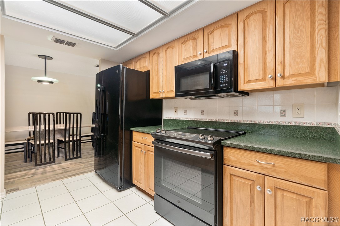 1639 SW 30th Court, Ocala, Florida image 11