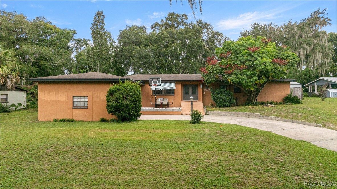 1880 S Westlake Drive