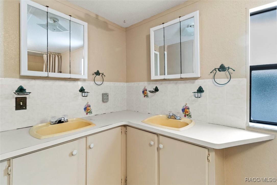 8190 W Chassahowitzka Street, Homosassa, Florida image 24