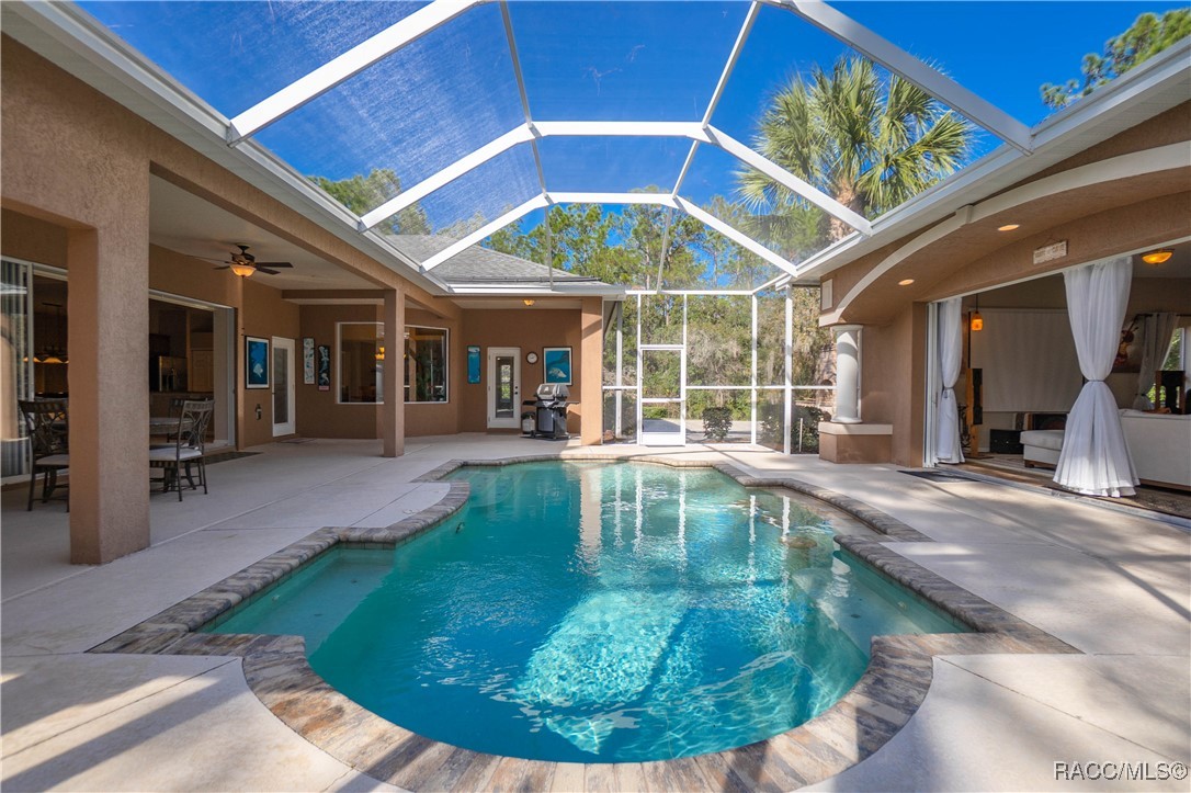 6378 W Pine Ridge Boulevard