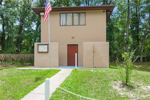 A home in Dunnellon