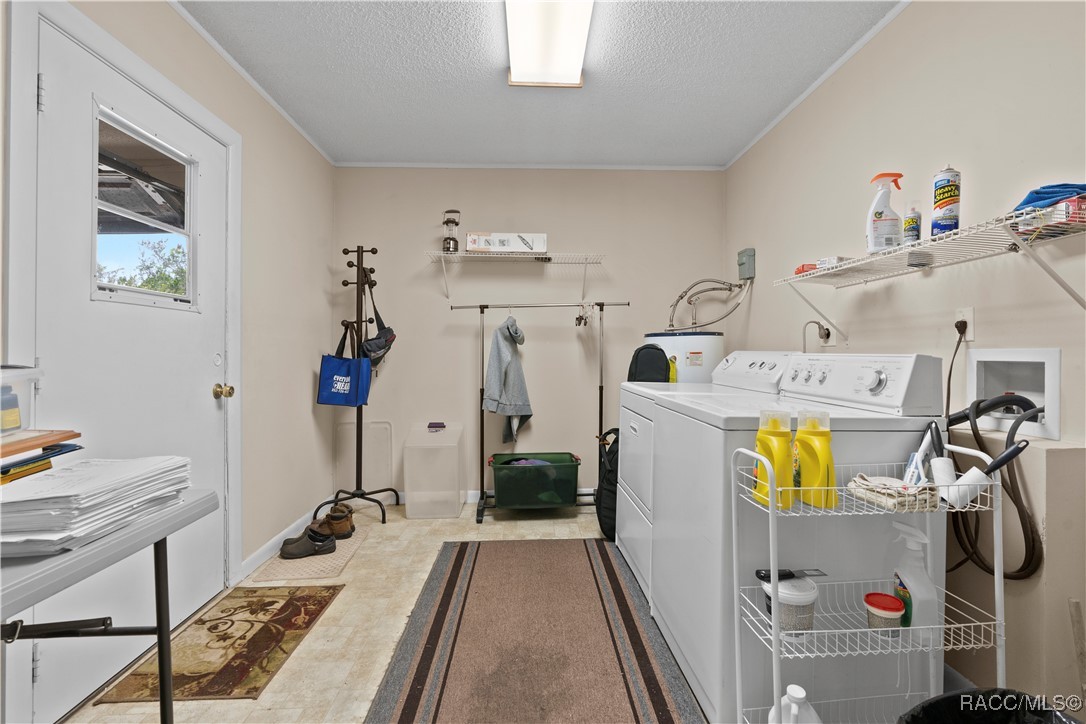 4624 S Major Terrace #C, Inverness, New York image 16