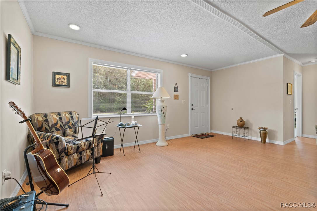 4624 S Major Terrace #C, Inverness, New York image 6