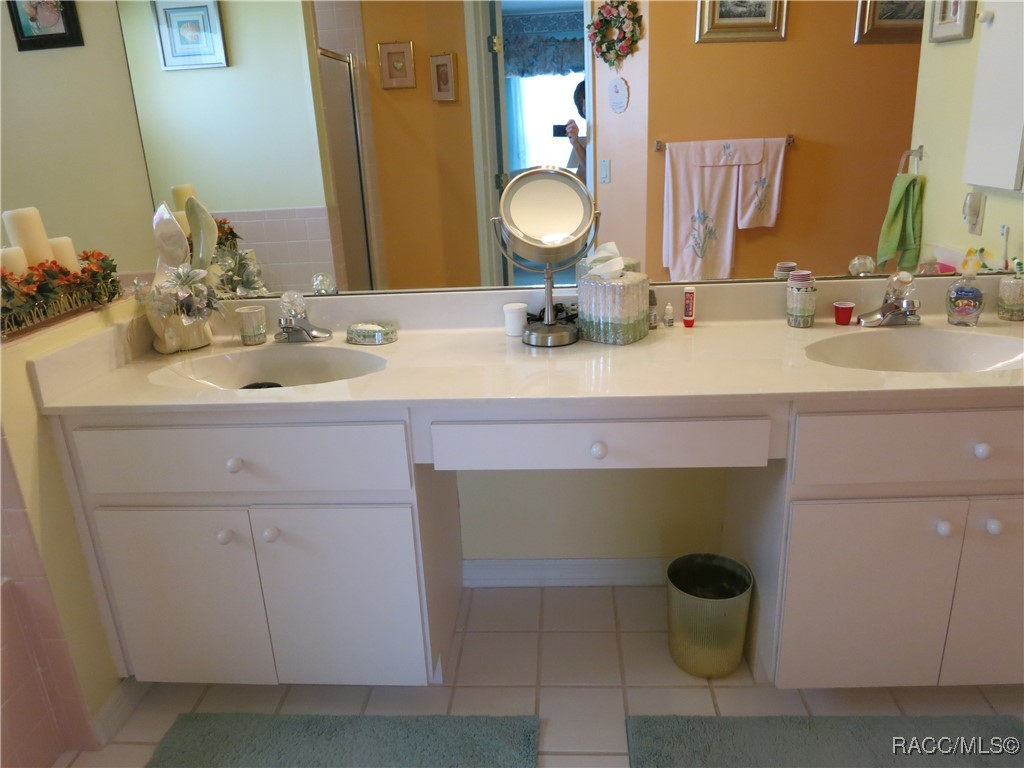 4190 N Stewart Way, Beverly Hills, New York image 30