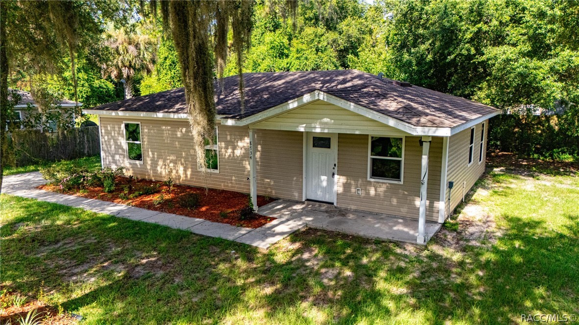 Photo 1 of 21 — 8734 N Reina Loop, Crystal River, FL 34428