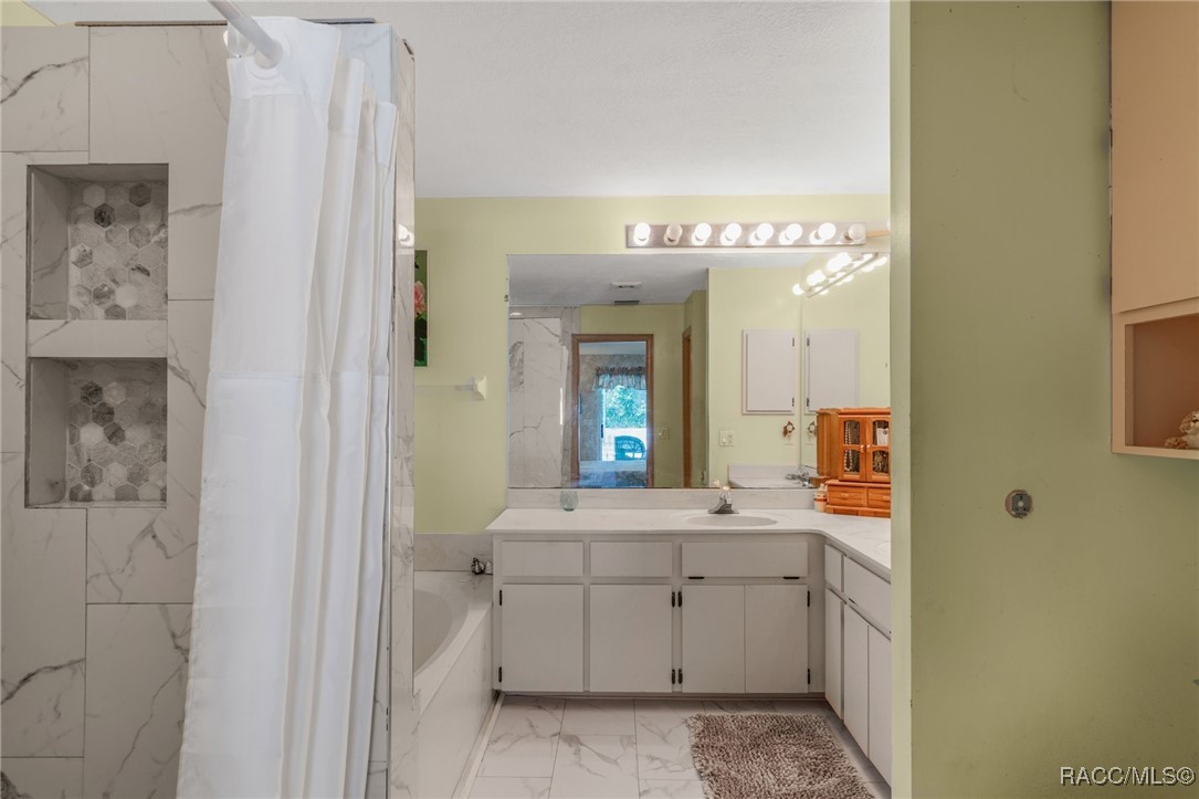 8389 N Titleist Drive, Citrus Springs, Florida image 23