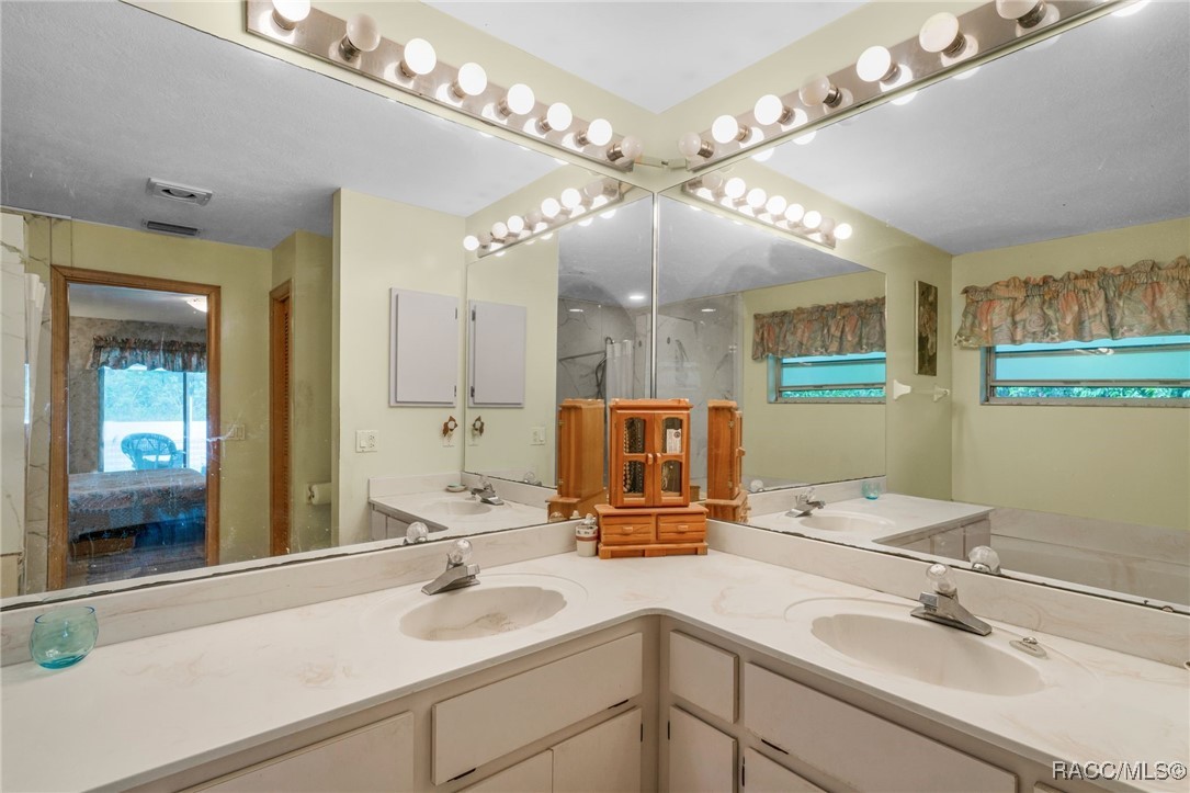 8389 N Titleist Drive, Citrus Springs, Florida image 24