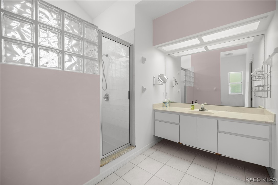 5725 N Durango Terrace, Beverly Hills, New York image 26