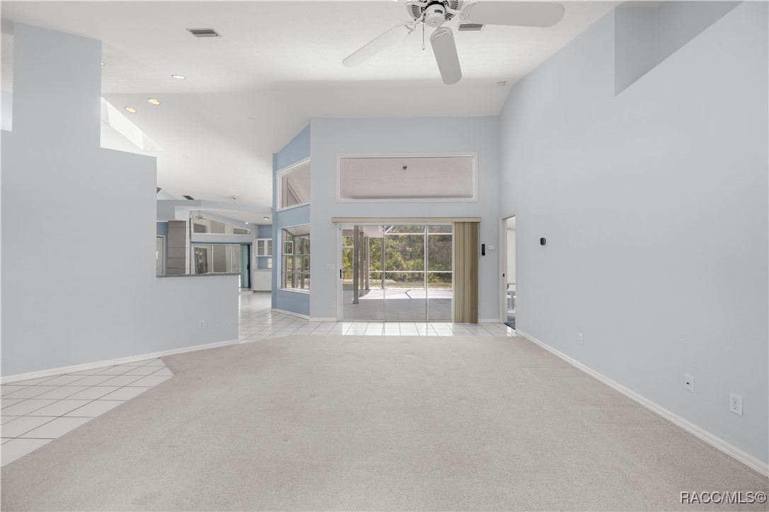 5725 N Durango Terrace, Beverly Hills, New York image 8