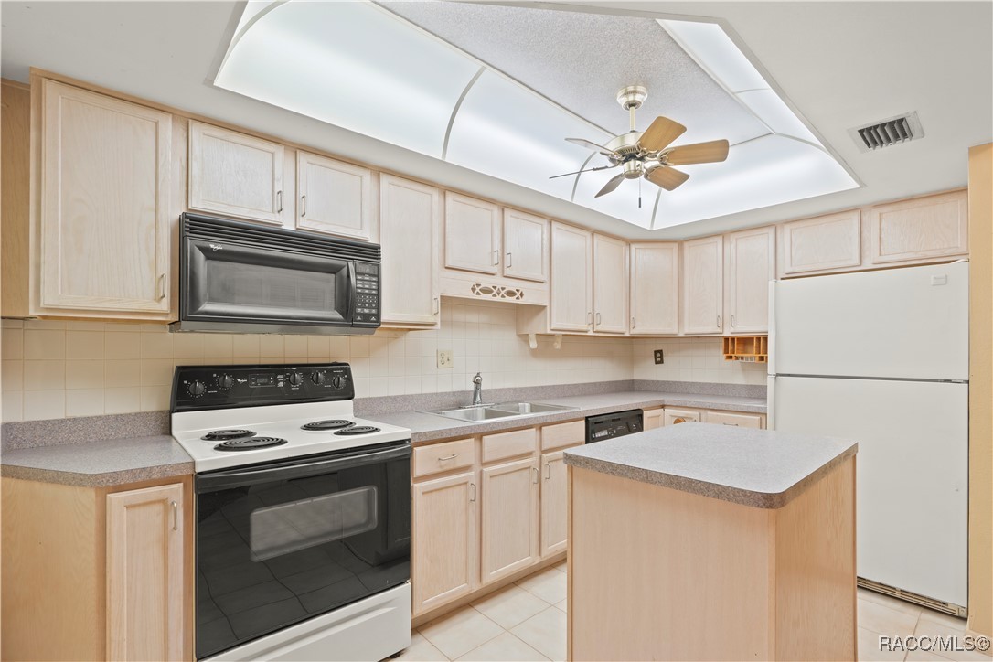 2400 Forest Drive #231, Inverness, Florida image 32