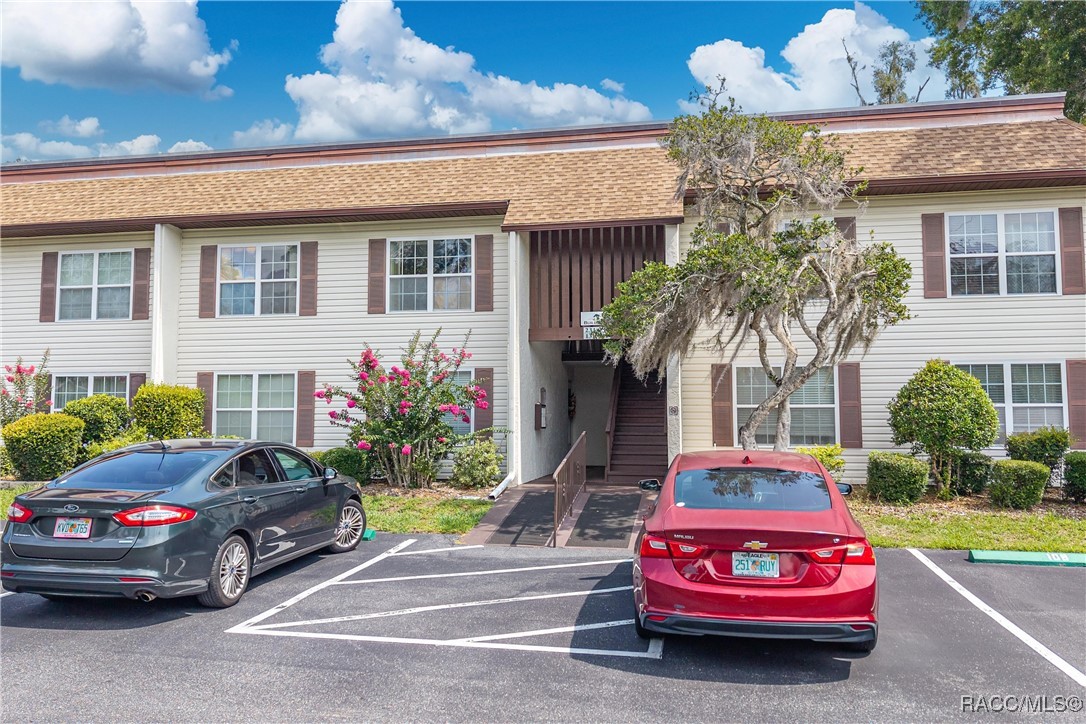 2400 Forest Drive #231, Inverness, Florida image 2