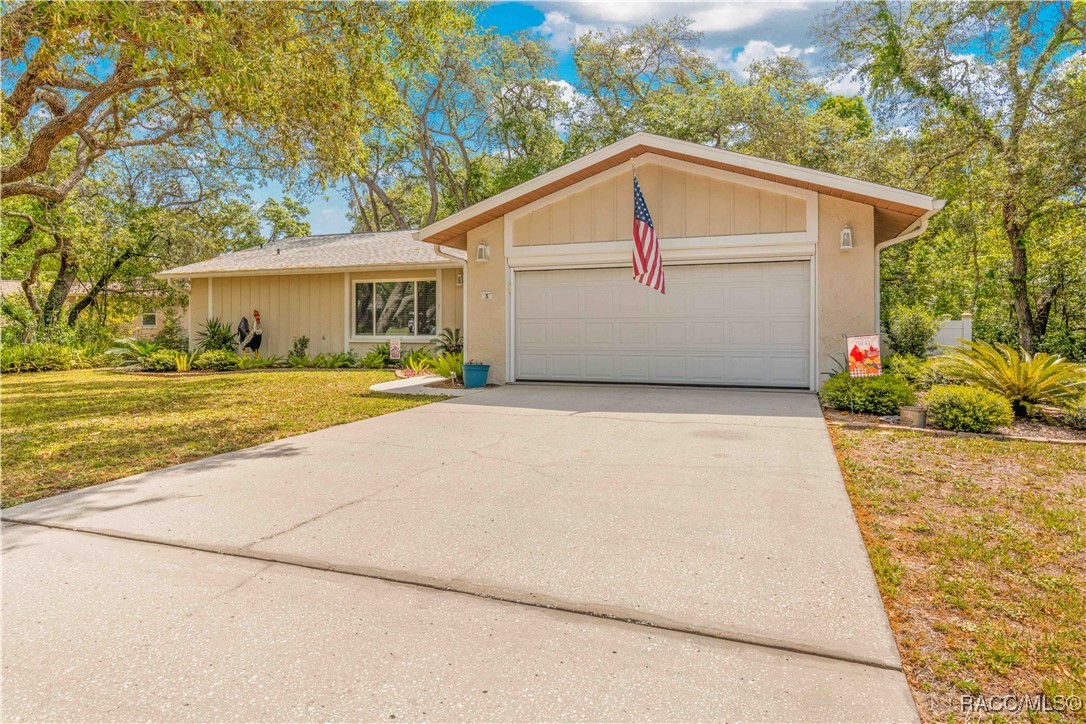 5 Shumard Court, Homosassa, Florida image 2
