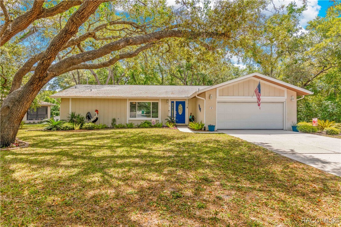 5 Shumard Court, Homosassa, Florida image 1