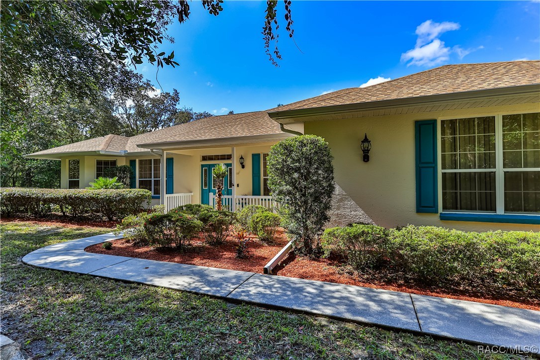 3570 N Indianhead Road, Hernando, Florida image 1