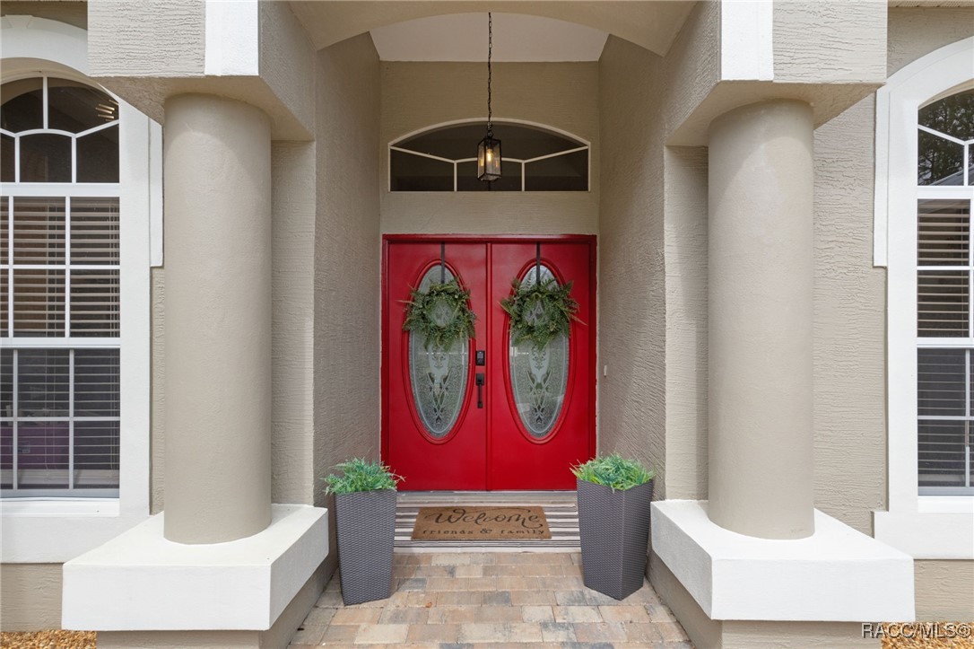 4827 N Capistrano Loop