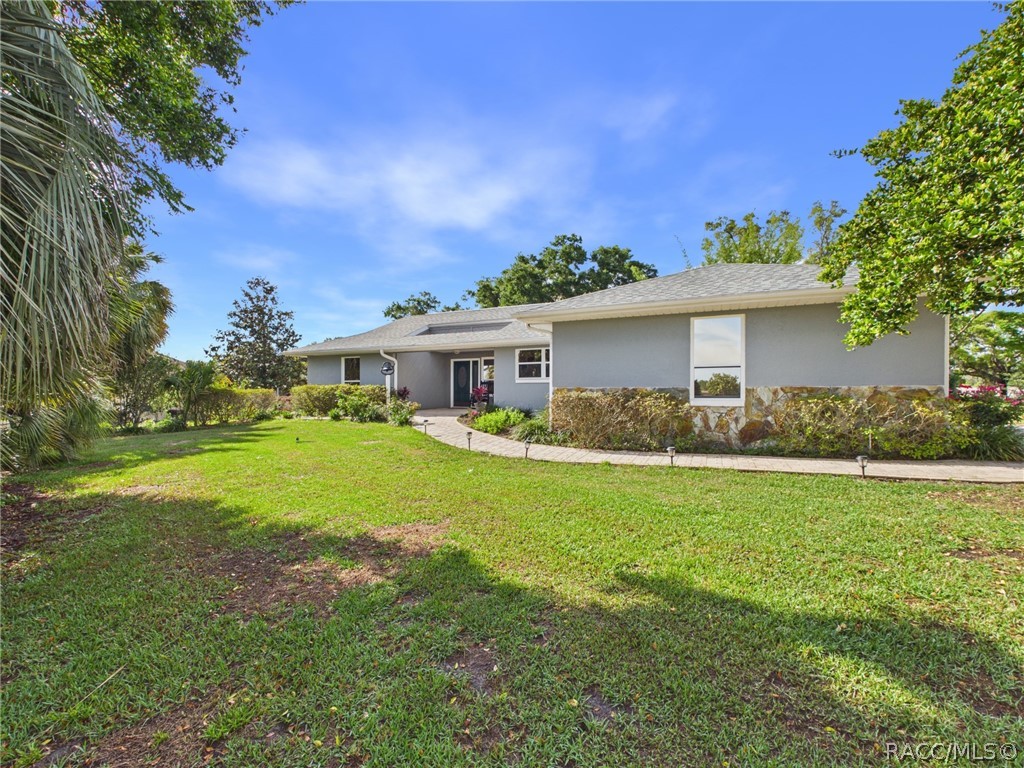 650 E Dakota Court