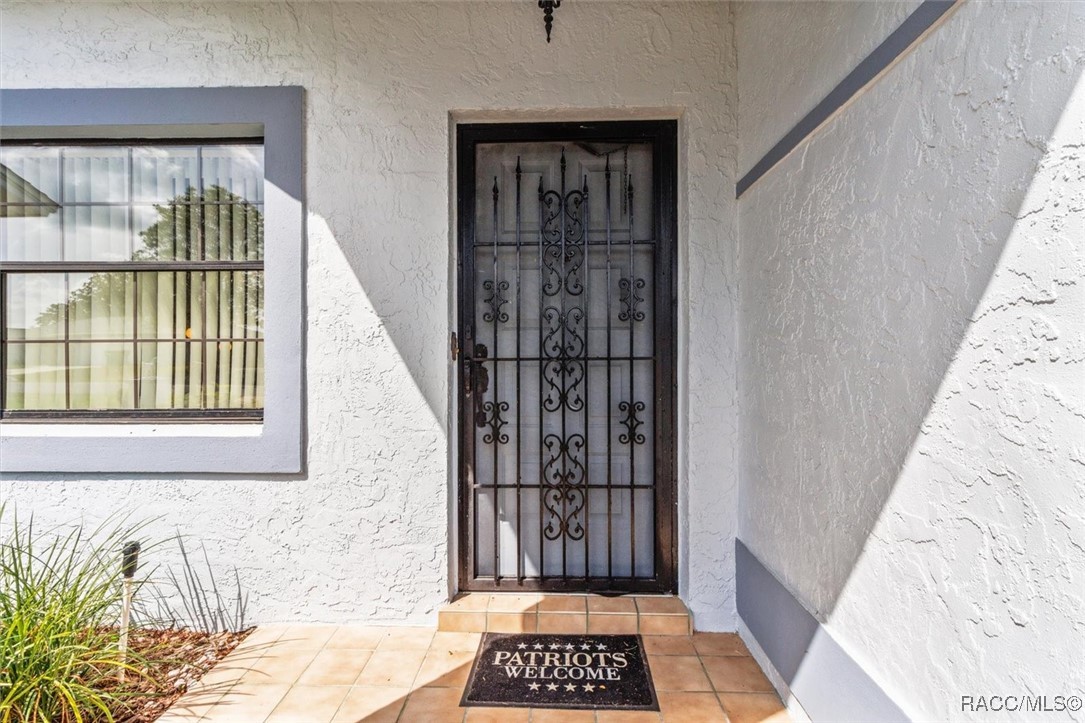 3896 N Everlasting Drive, Beverly Hills, New York image 6