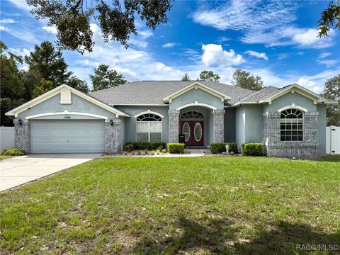 A home in Weeki Wachee