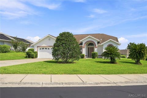 Apartment For Sale - 3719 E Lake Todd Drive<br/> Citrus County, Hernando, FL 34442