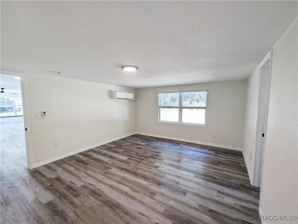 601 NE 11th Street, Crystal River, Florida image 14