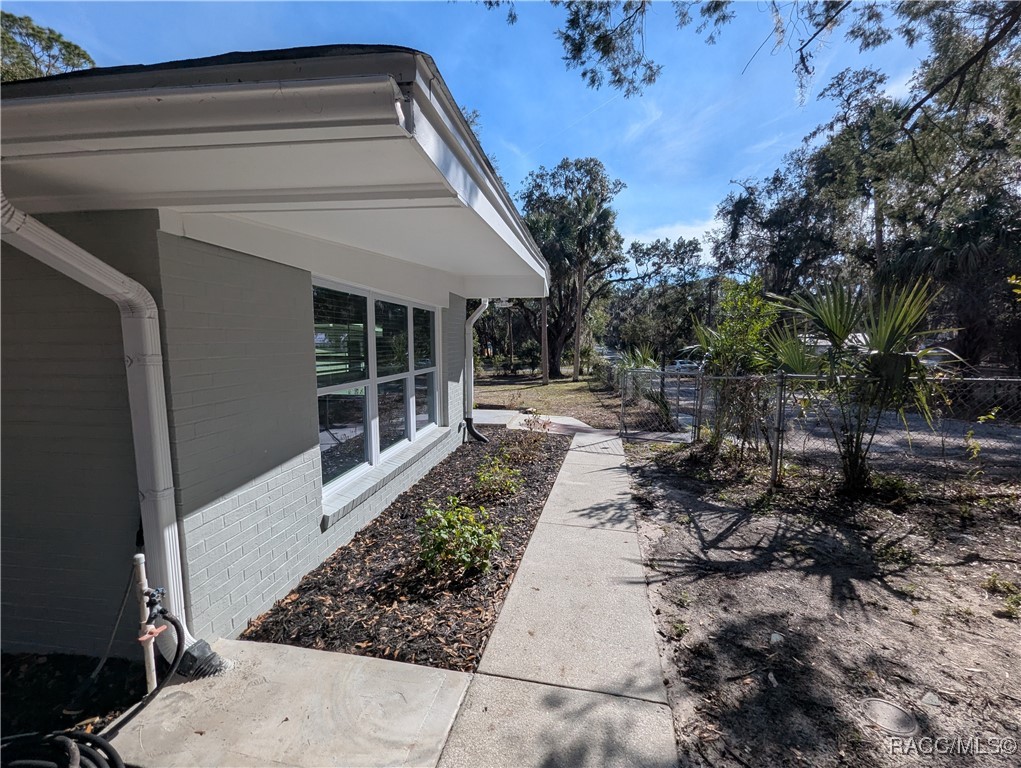 601 NE 11th Street, Crystal River, Florida image 32