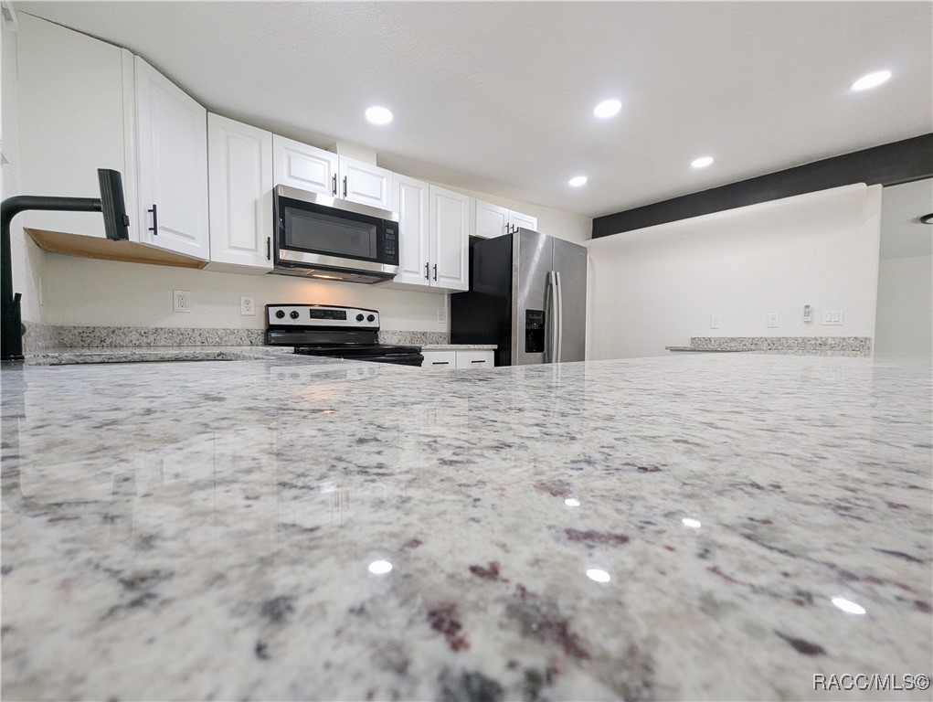 601 NE 11th Street, Crystal River, Florida image 10
