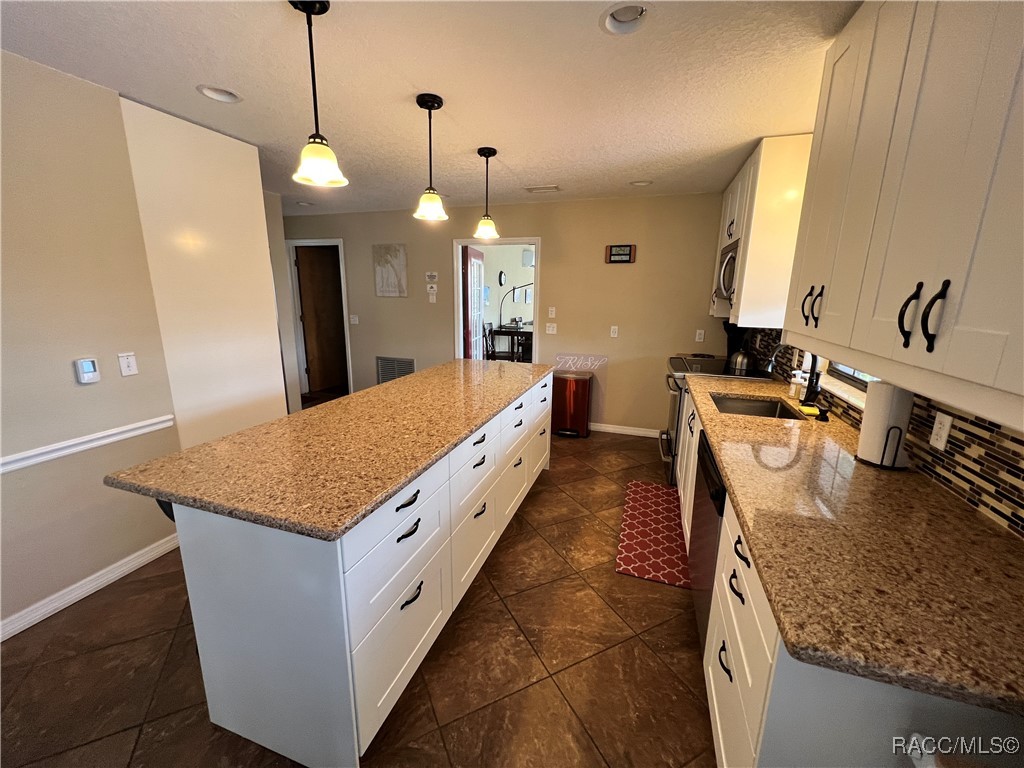3809 N Seminole Point, Crystal River, New York image 25
