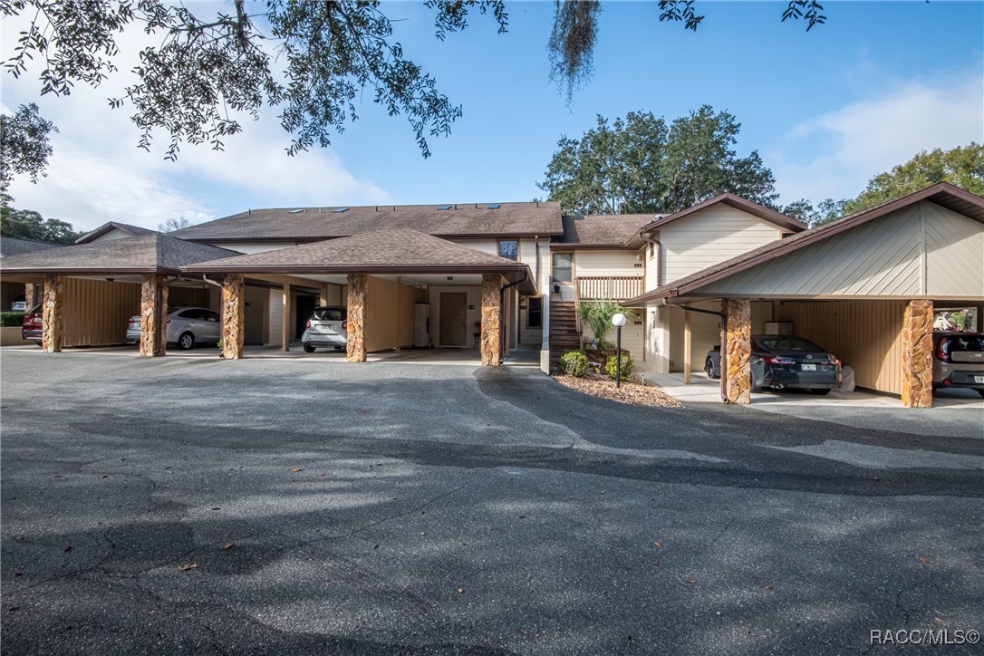 210 E Glassboro Court #1B, Hernando, Florida image 1