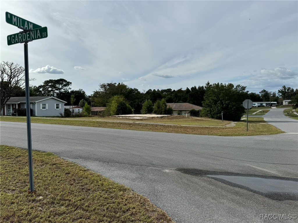 9410 N Milam Way, Citrus Springs, Florida image 8