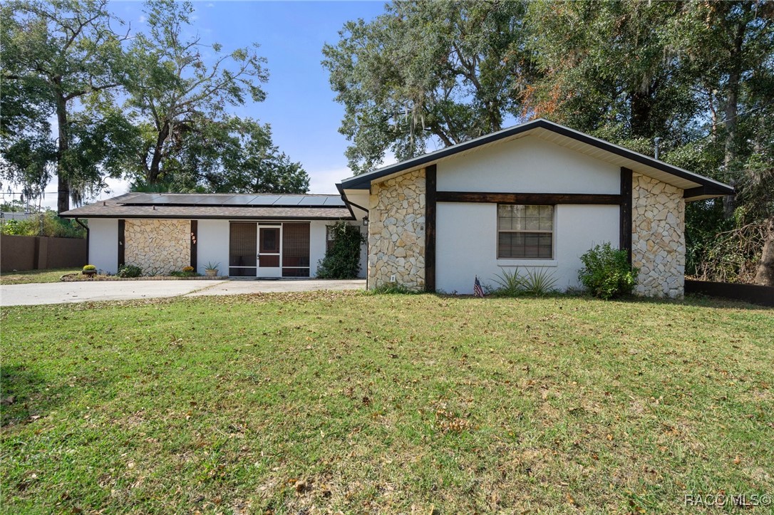 927 Cedar Avenue
