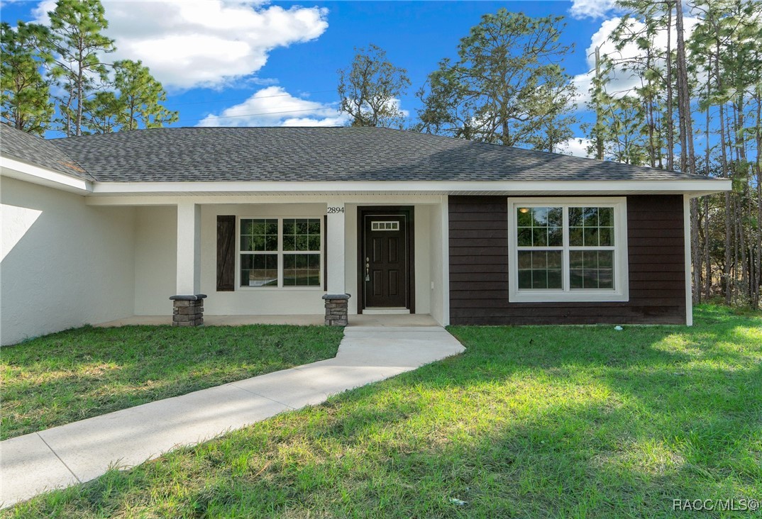 2894 W Rutland Drive