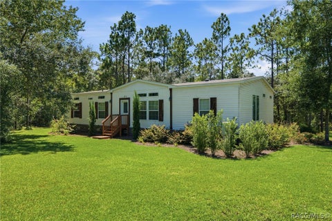 Mobile Home For Sale - 82 S Sands Cut Terrace<br/> Lecanto, FL 34461